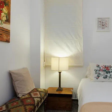 Housalia Gracia 2 * Barcelona